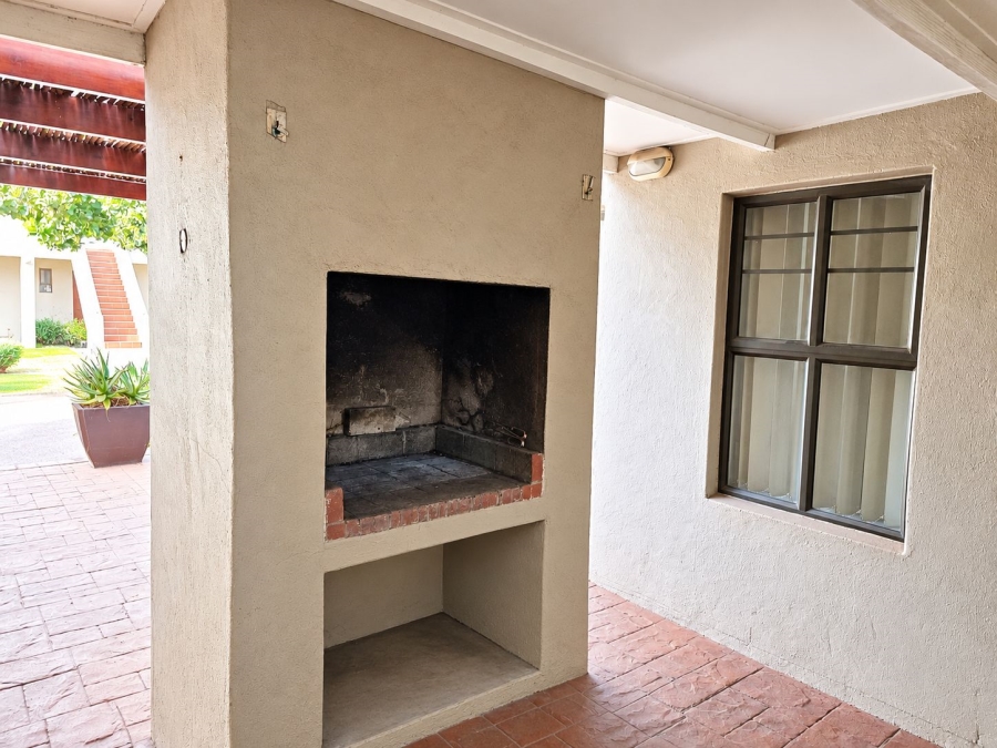 2 Bedroom Property for Sale in Mykonos Western Cape